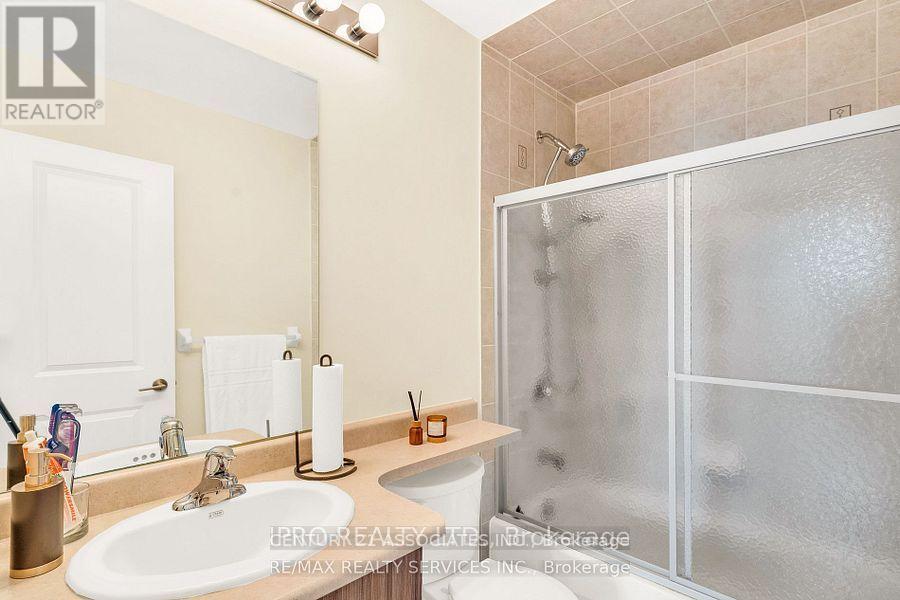 420 - 216 Oak Park Boulevard, Oakville, Ontario  L6H 0K3 - Photo 32 - W12356002