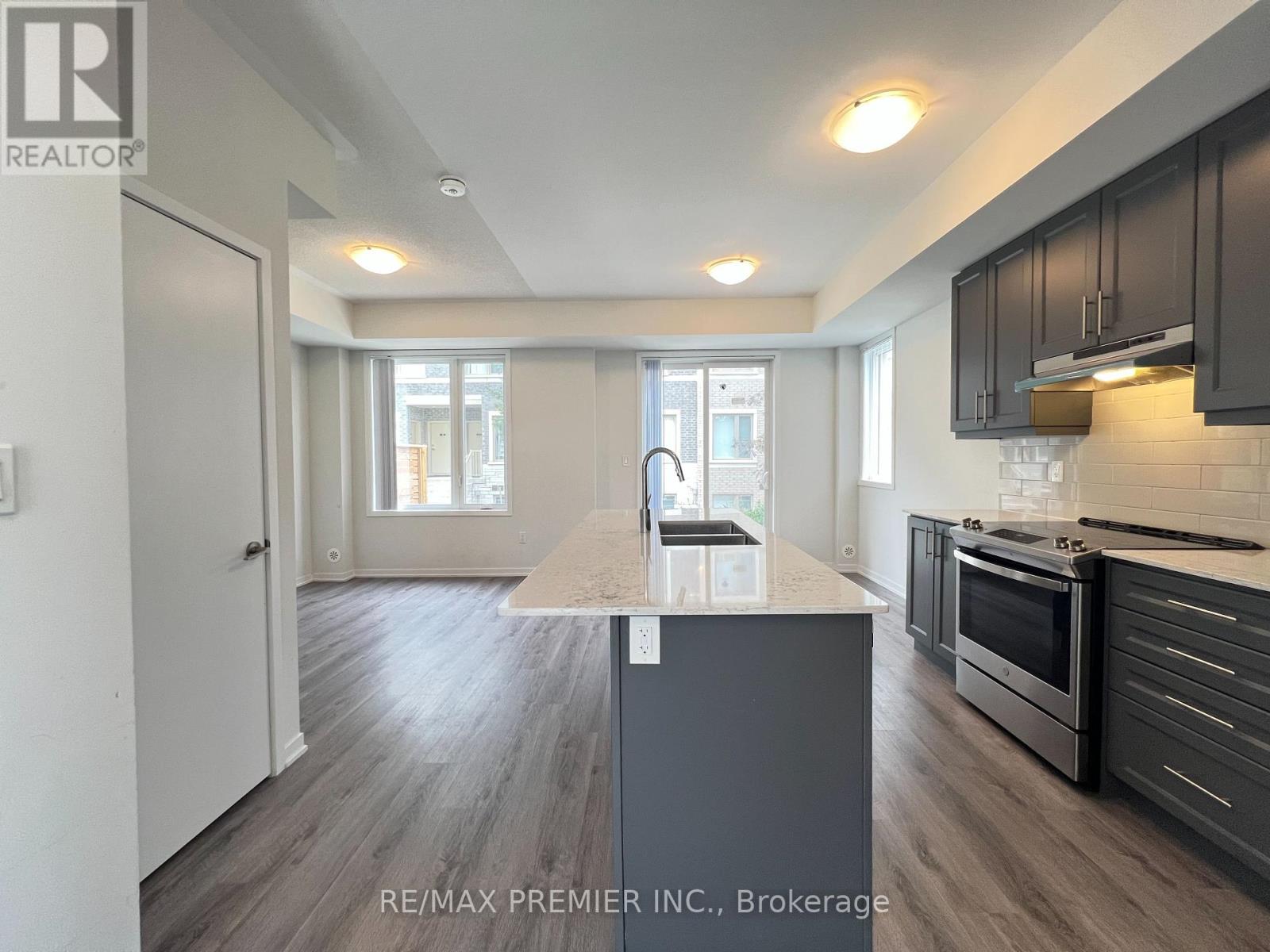 3 Mable Smith Way, Vaughan, Ontario  L4K 0N7 - Photo 8 - N12354469