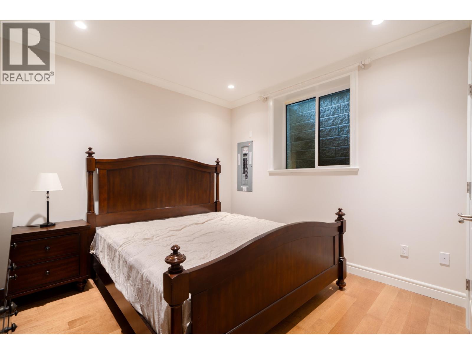 920 3rd Street, West Vancouver, British Columbia  V7T 2J3 - Photo 28 - R3039208