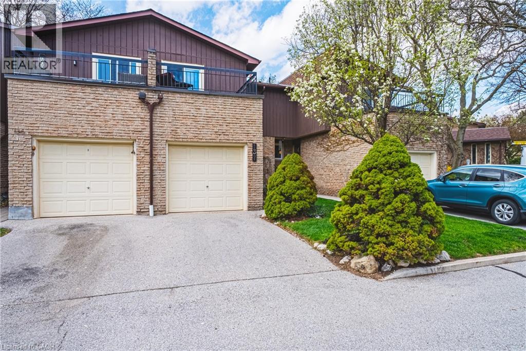 2301 Cavendish Drive Unit# 137, Burlington, Ontario  L7P 3M3 - Photo 1 - 40762278