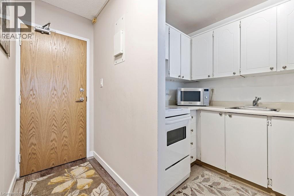 Property at 150 CHARLTON Avenue E Unit# 1603 image 5