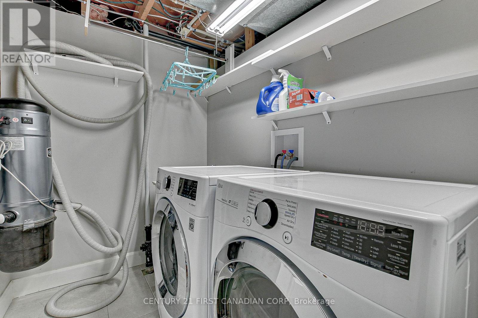 1473 Glengarry Avenue, London North, Ontario  N5X 1R2 - Photo 27 - X12356075