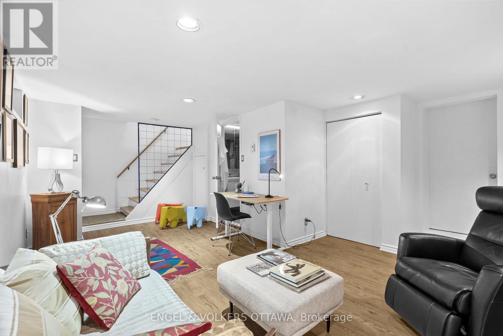 47 Fentiman Avenue, Ottawa, Ontario  K1S 0T5 - Photo 32 - X12356052