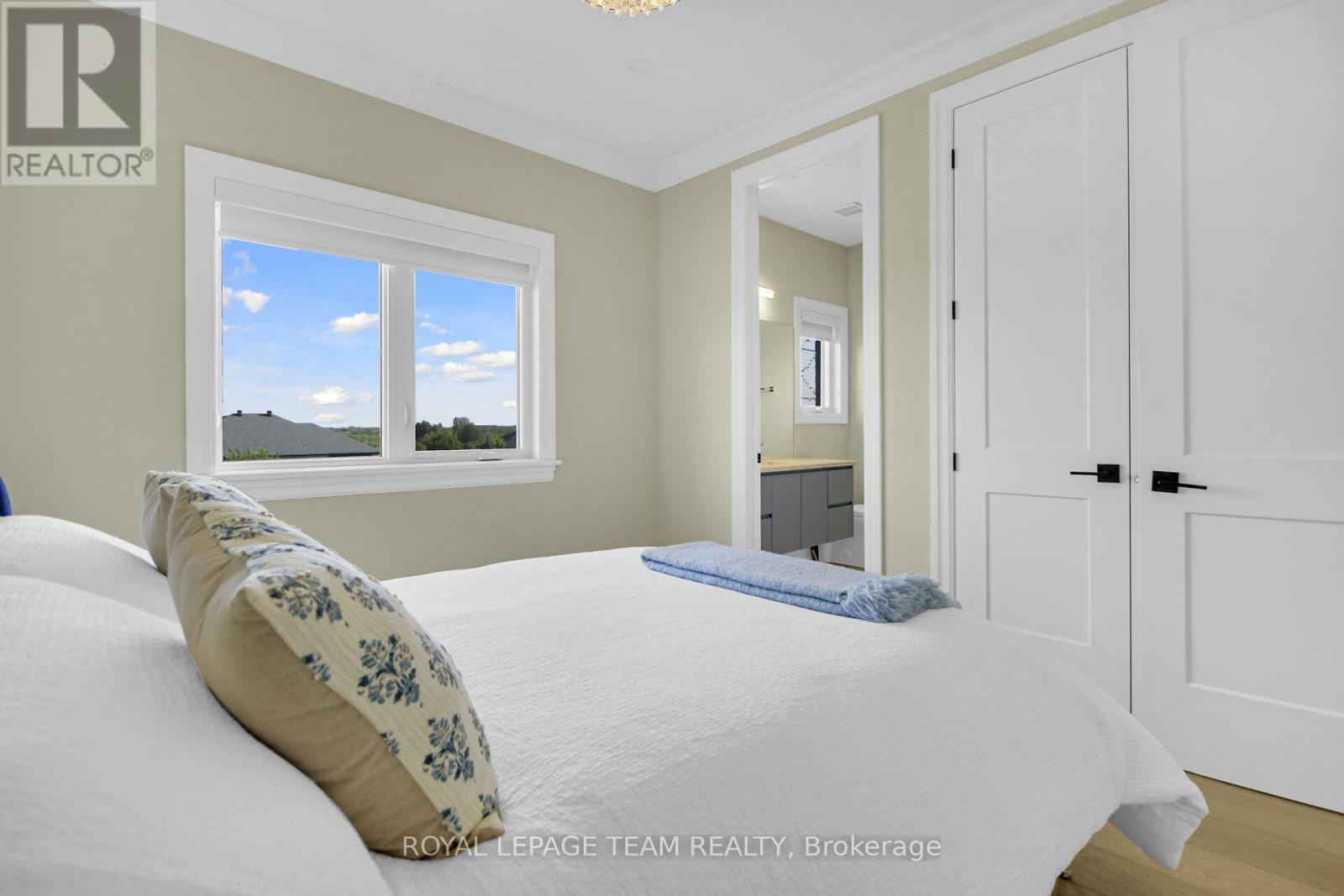 4019 Perennial Way, Ottawa, Ontario  K4P 0G7 - Photo 20 - X12356059