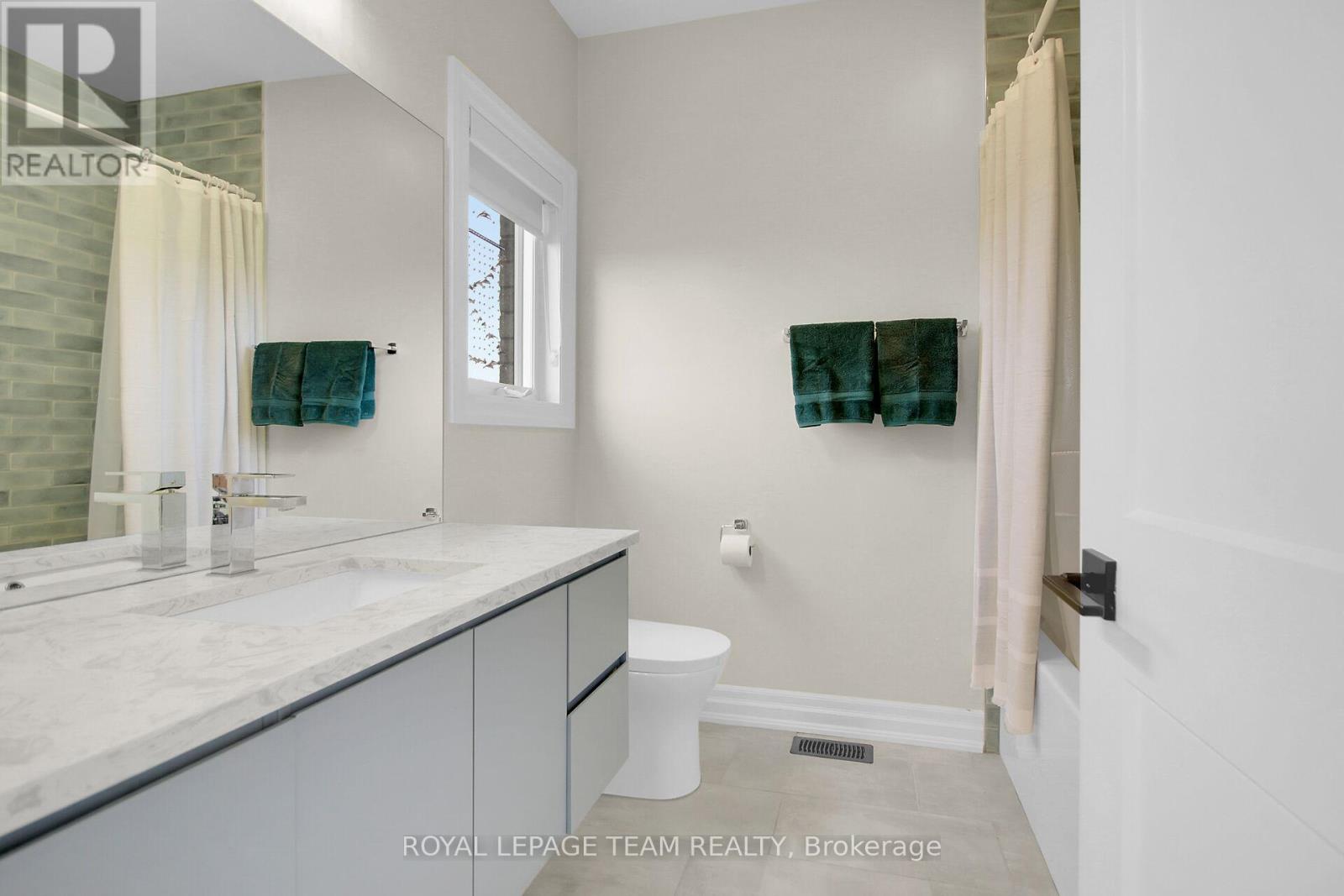 4019 Perennial Way, Ottawa, Ontario  K4P 0G7 - Photo 21 - X12356059