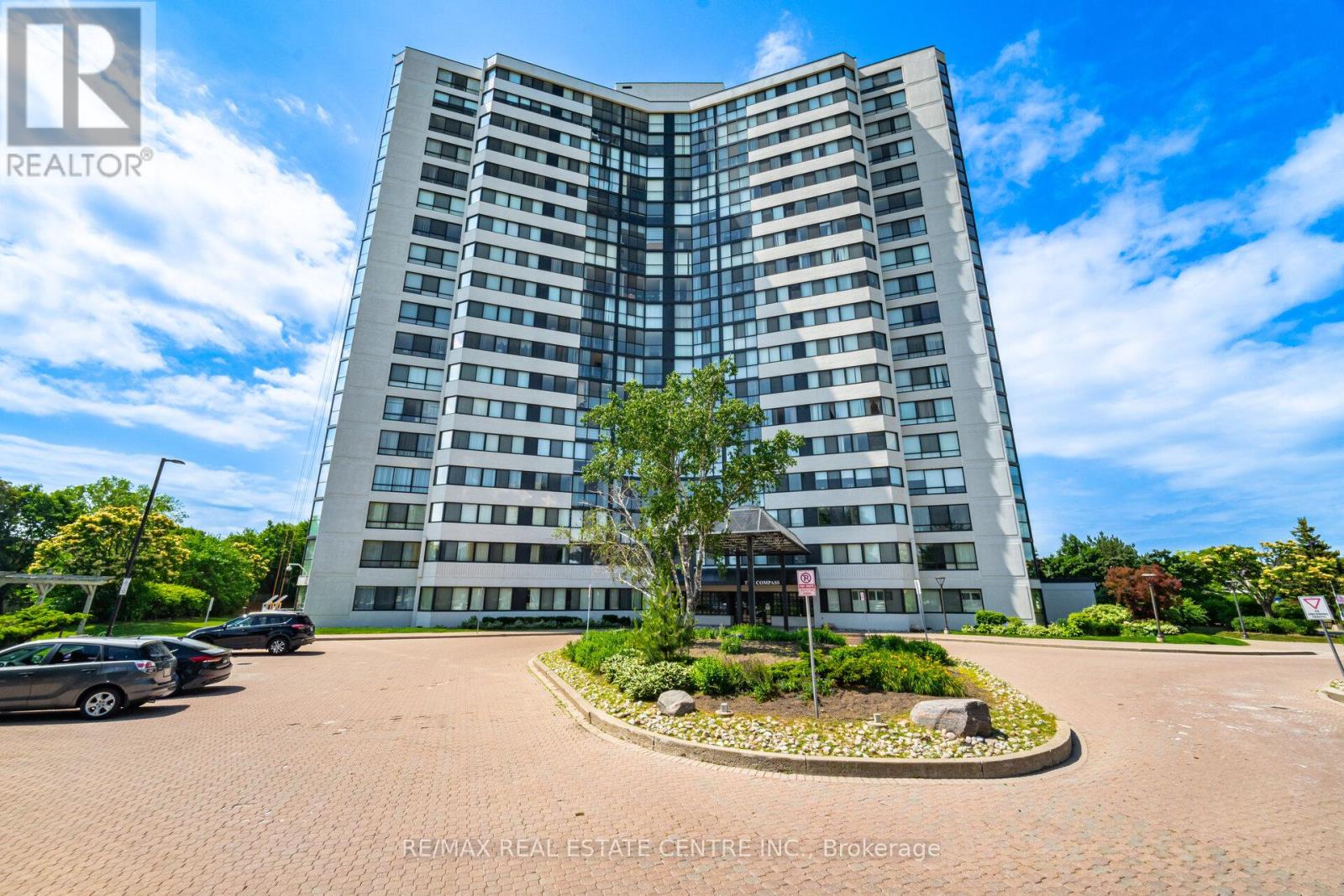705 - 1360 RATHBURN ROAD E, Mississauga, Ontario