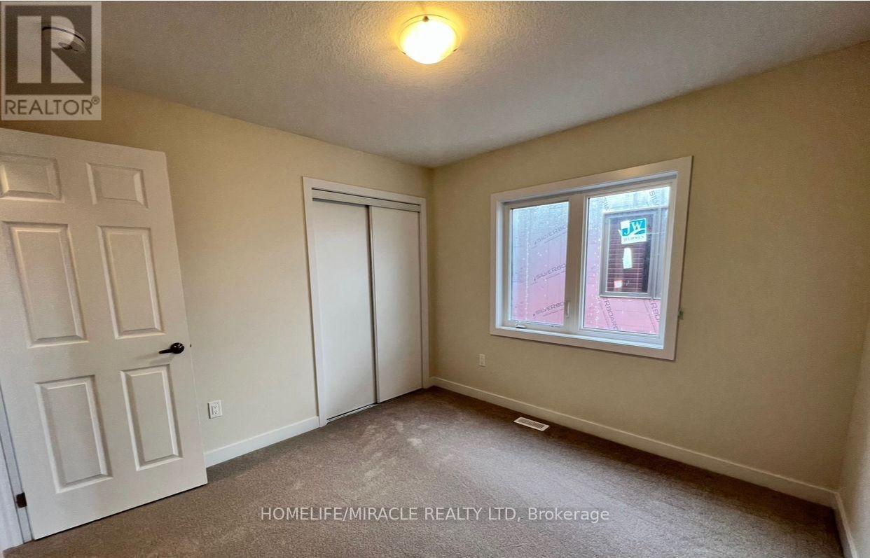 85 Stern Drive, Welland, Ontario  L3B 0M2 - Photo 18 - X12356031