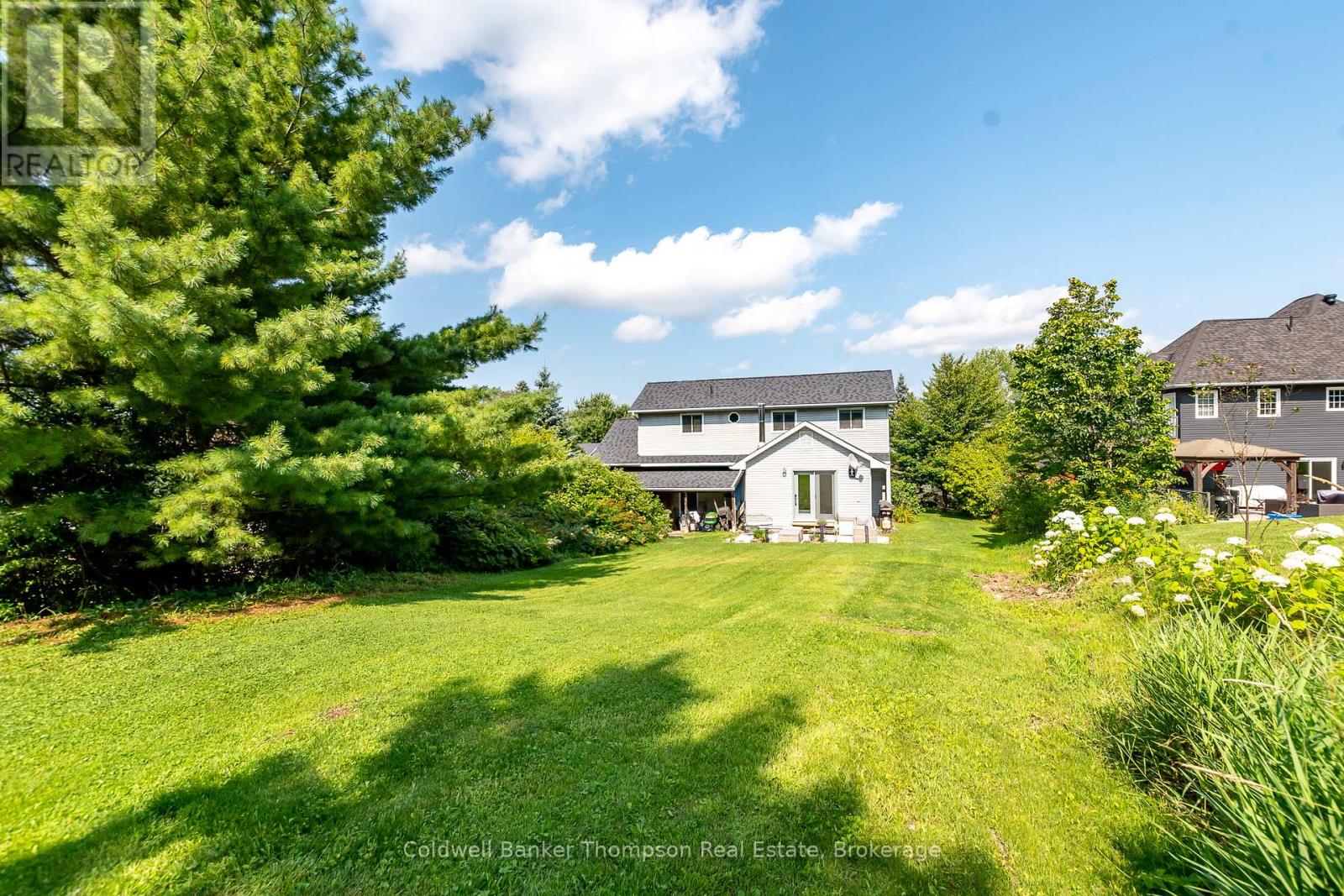 15 Covered Bridge Trail, Bracebridge, Ontario  P1L 1Y1 - Photo 1 - X12356068