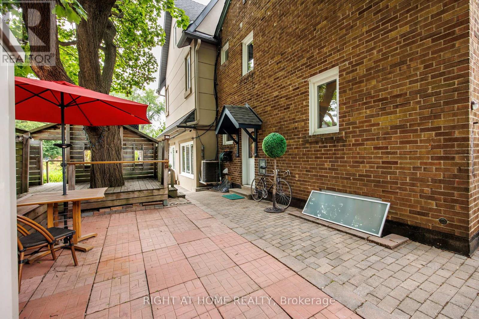 107 Otter Crescent, Toronto, Ontario  M5N 2W9 - Photo 41 - C12351753