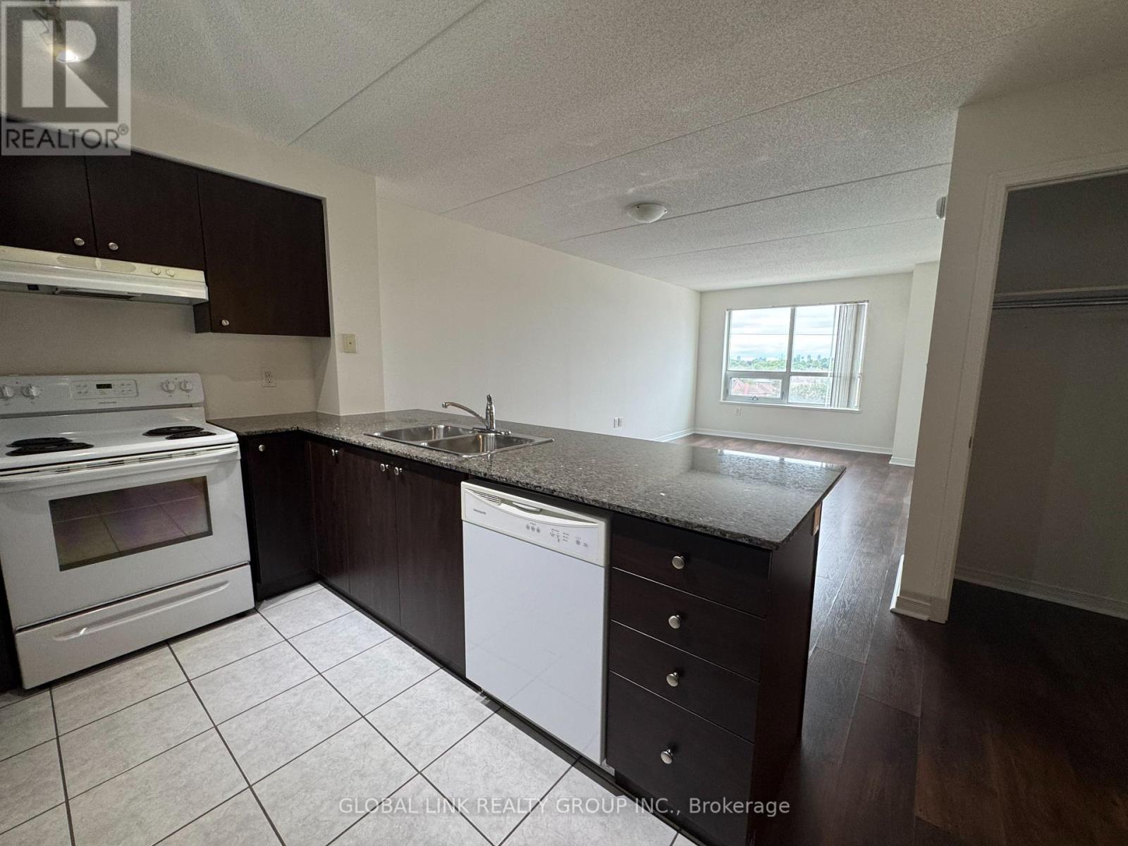 Property at 605 - 4600 STEELES AVENUE E image 5