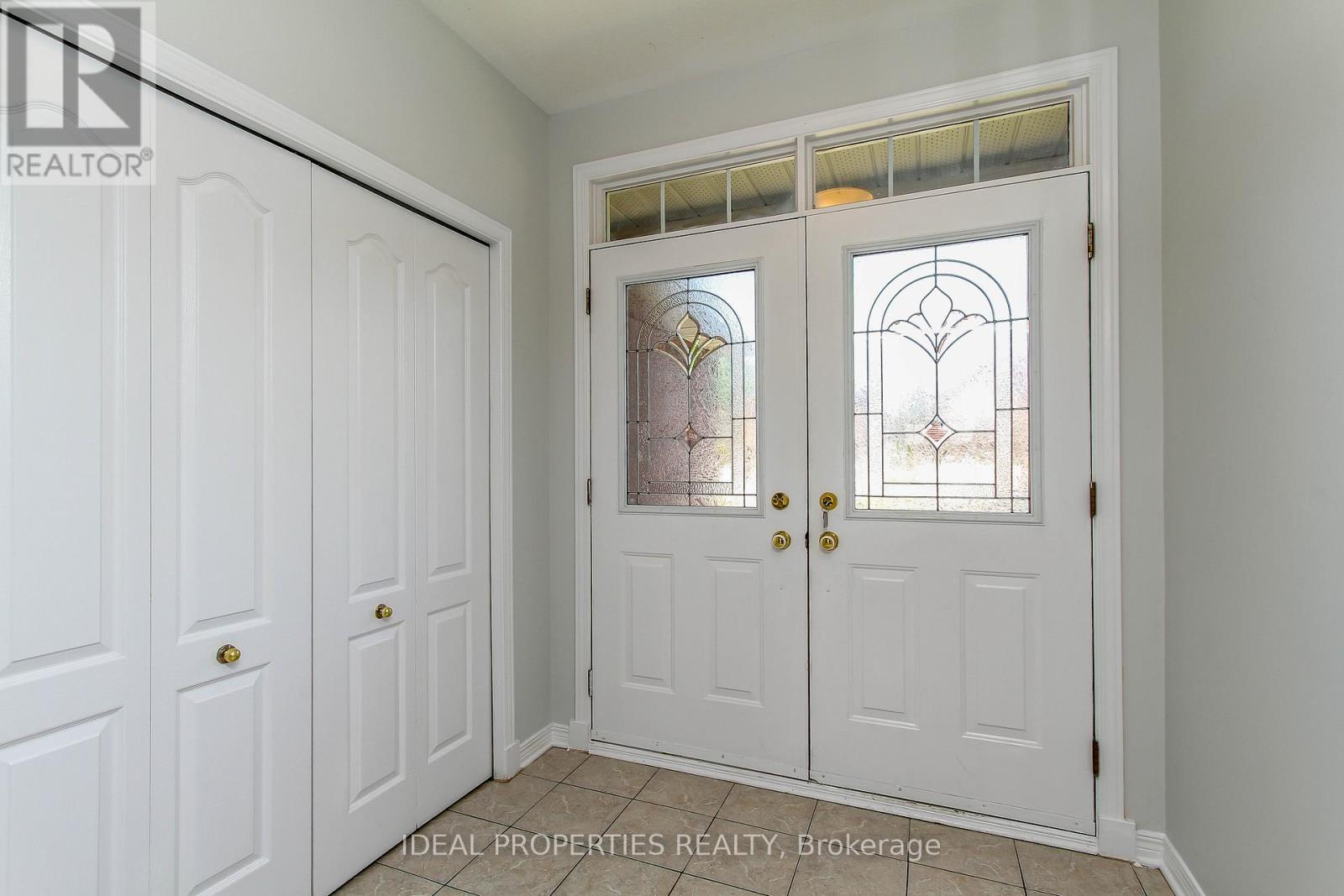 Property at 27 FANTERRA WAY image 3