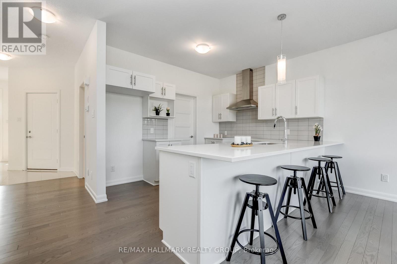 474 Sterling Avenue, Clarence-Rockland, Ontario  K4K 1P6 - Photo 13 - X12356091