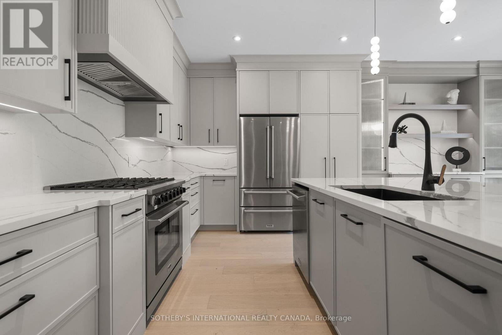 438d Orchard Avenue, Cobourg, Ontario  K9A 3T7 - Photo 6 - X12356001