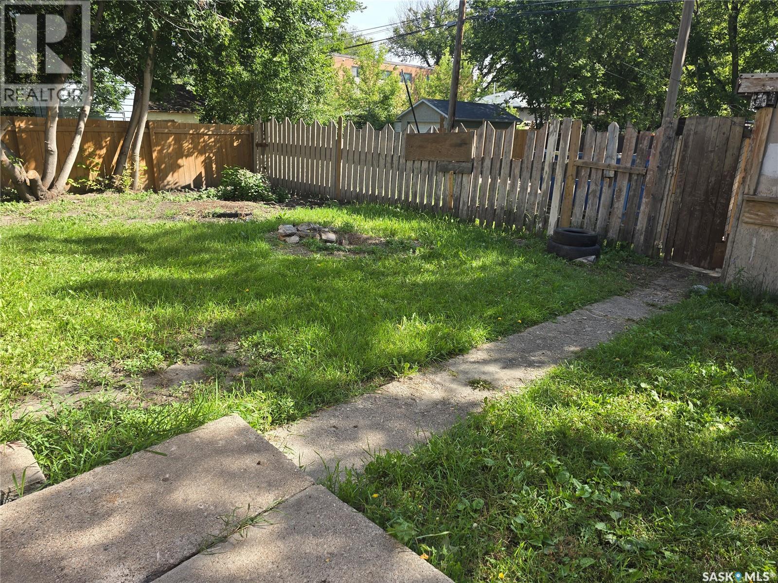 228 F Avenue N, Saskatoon, Saskatchewan  S7L 1W1 - Photo 38 - SK016231