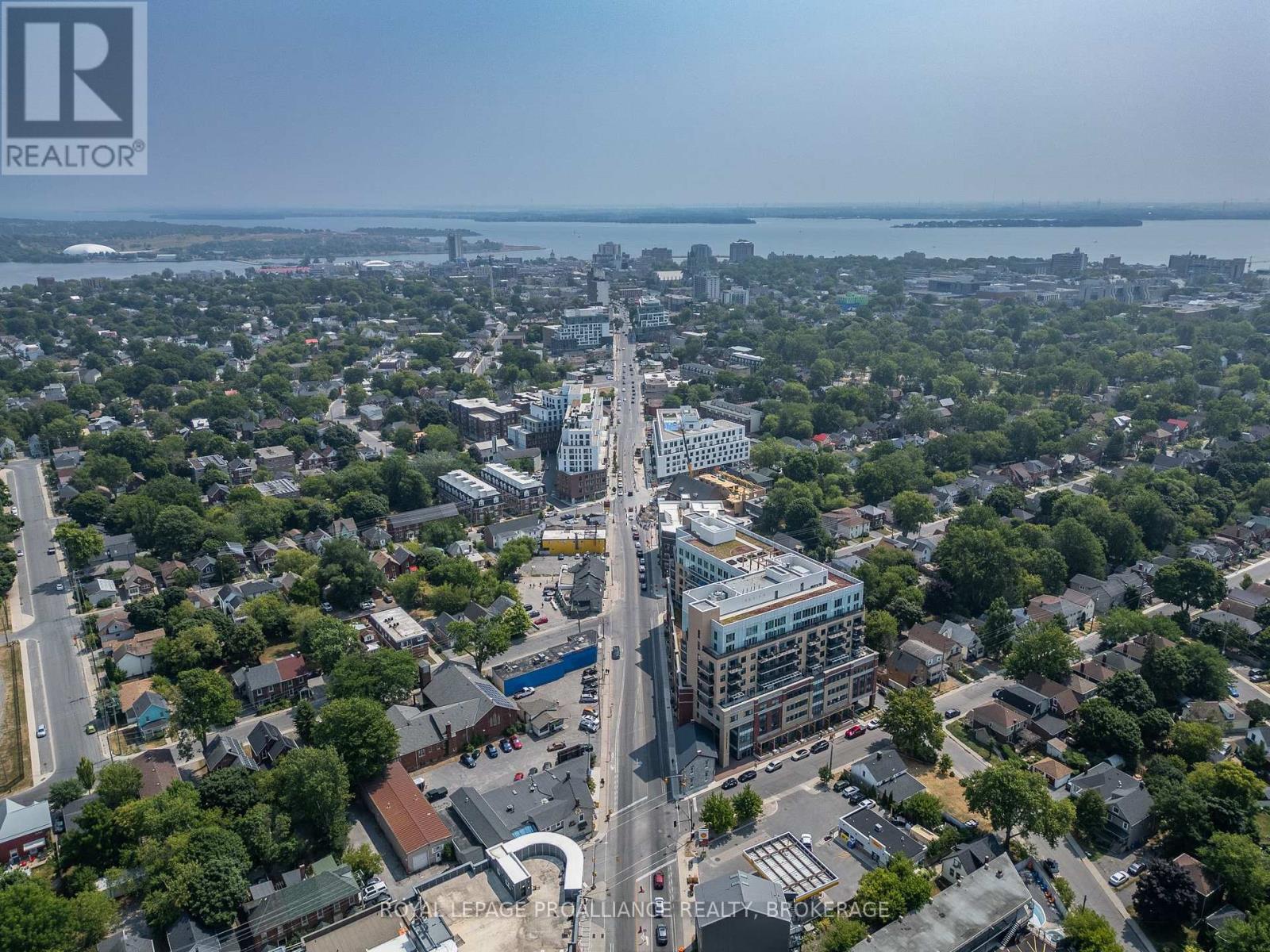 641 Princess Street, Kingston, Ontario  K7L 1E4 - Photo 10 - X12356113