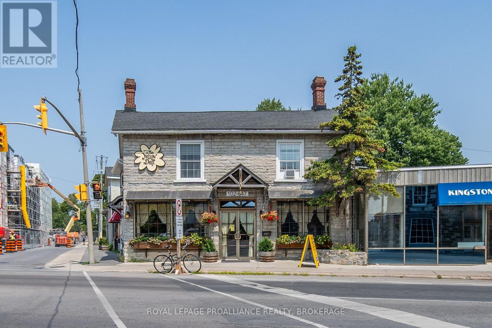 641 Princess Street, Kingston, Ontario  K7L 1E4 - Photo 11 - X12356113