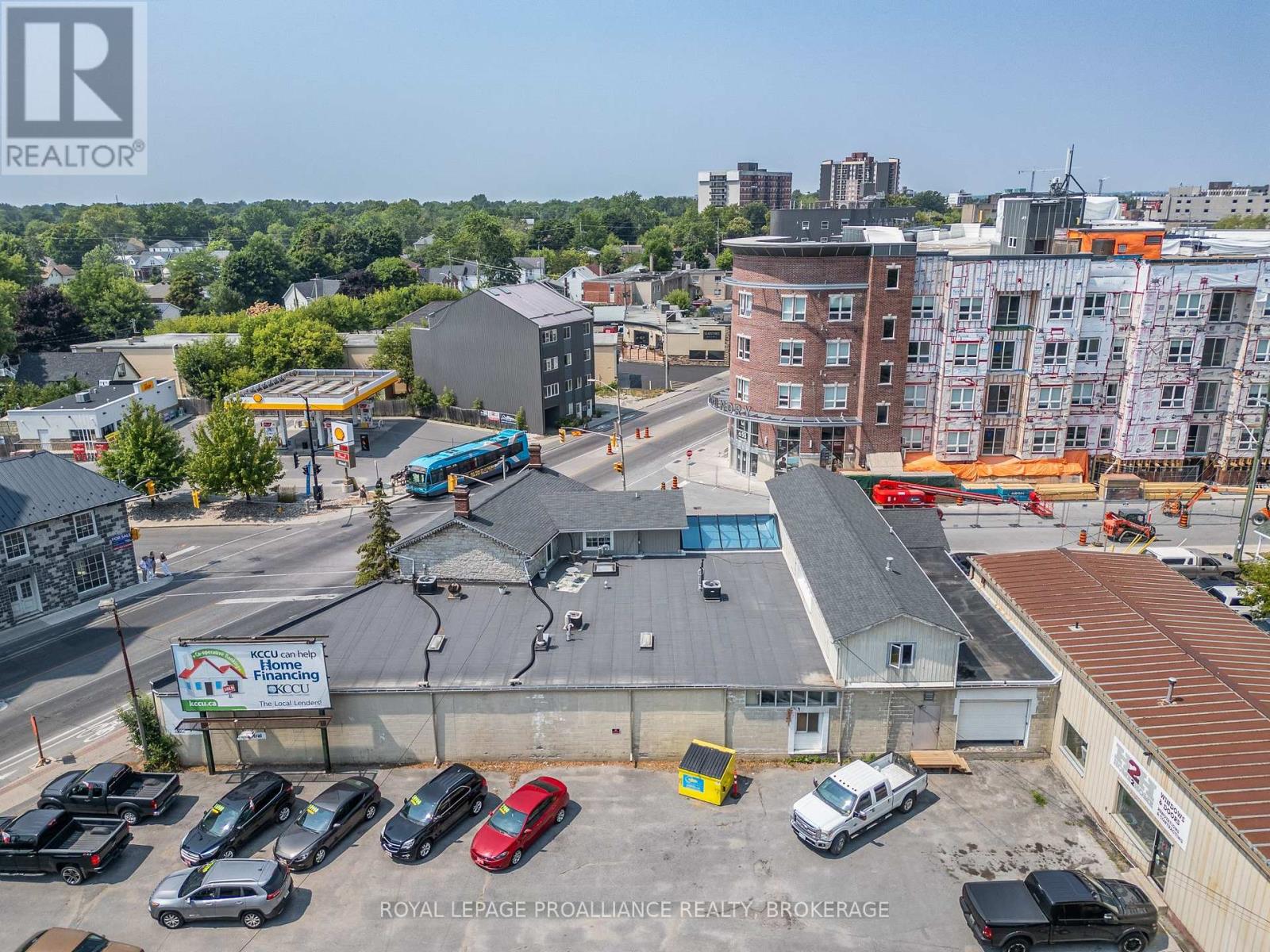 641 Princess Street, Kingston, Ontario  K7L 1E4 - Photo 8 - X12356113