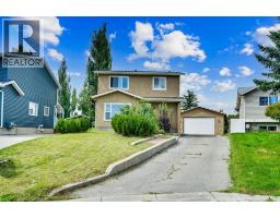 243 Castlebrook Road Ne Castleridge, Calgary, Ca