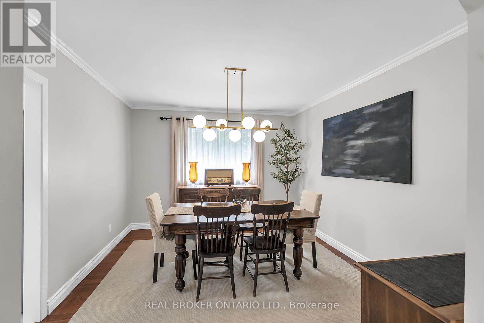19 Sunset Drive, Augusta, Ontario  K0E 1T0 - Photo 5 - X12356108