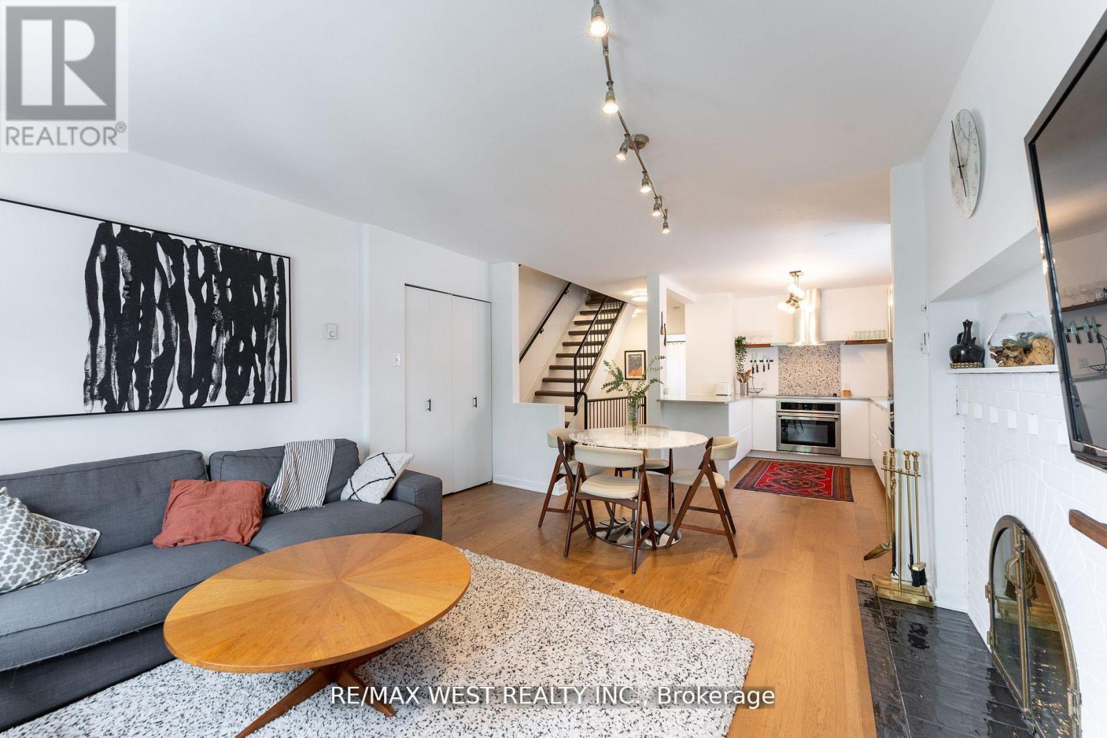 Property at 420 KINGSTON ROAD image 3