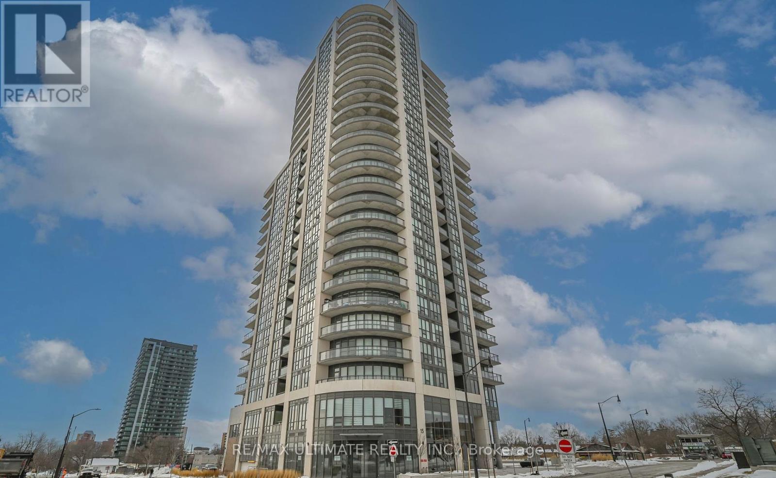 Property at 708 - 15 LYNCH STREET image 1