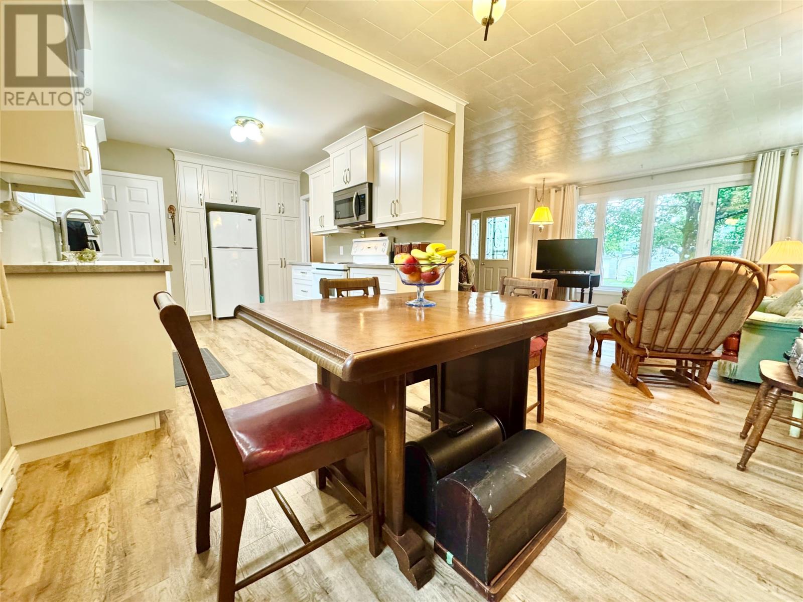 18 Harvey Street, Lewisporte, Newfoundland & Labrador  A0g 3A0 - Photo 8 - 1289453