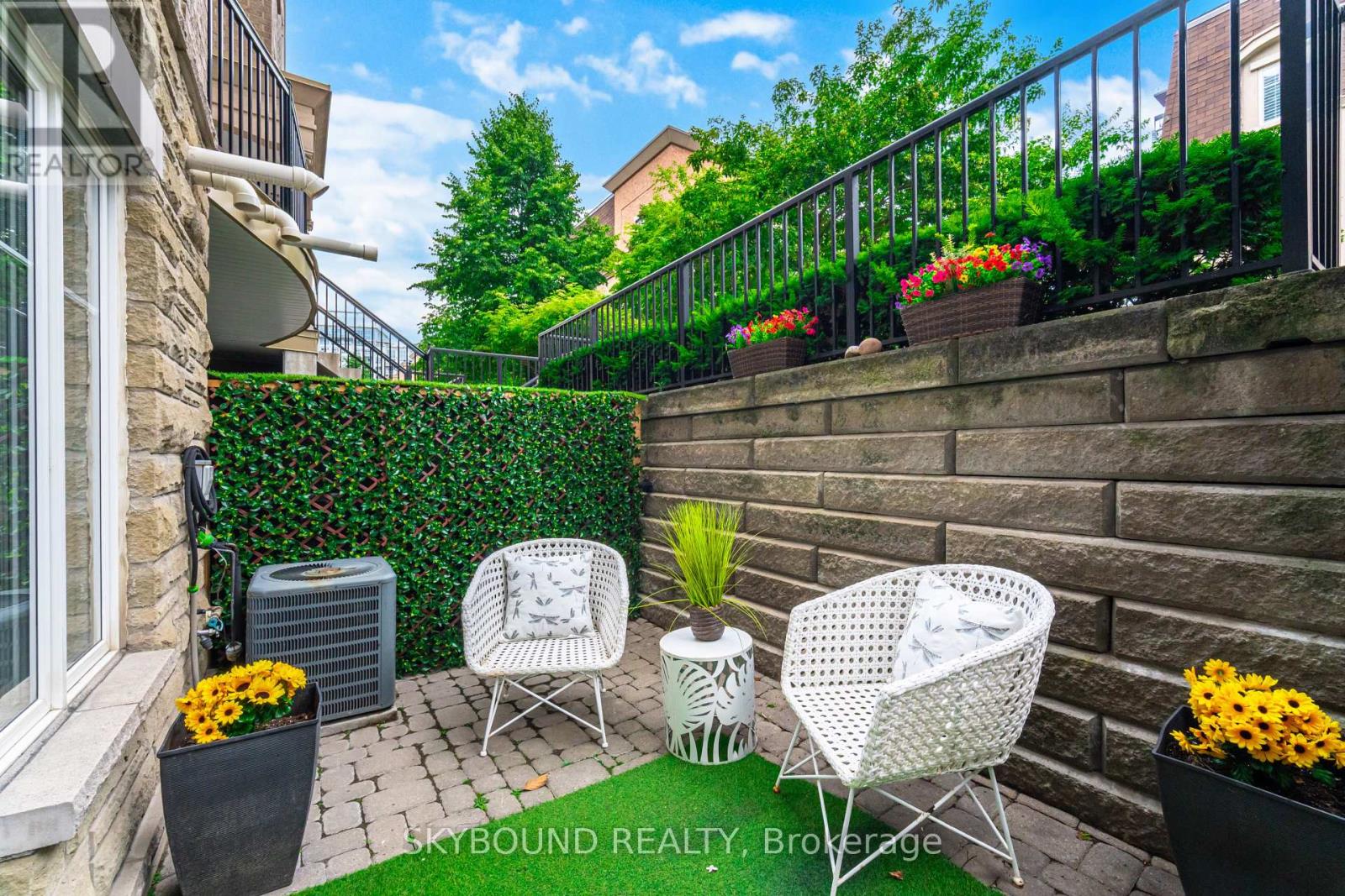 Th1223 - 21 Pirandello Street, Toronto, Ontario  M6K 3P4 - Photo 20 - C12356109