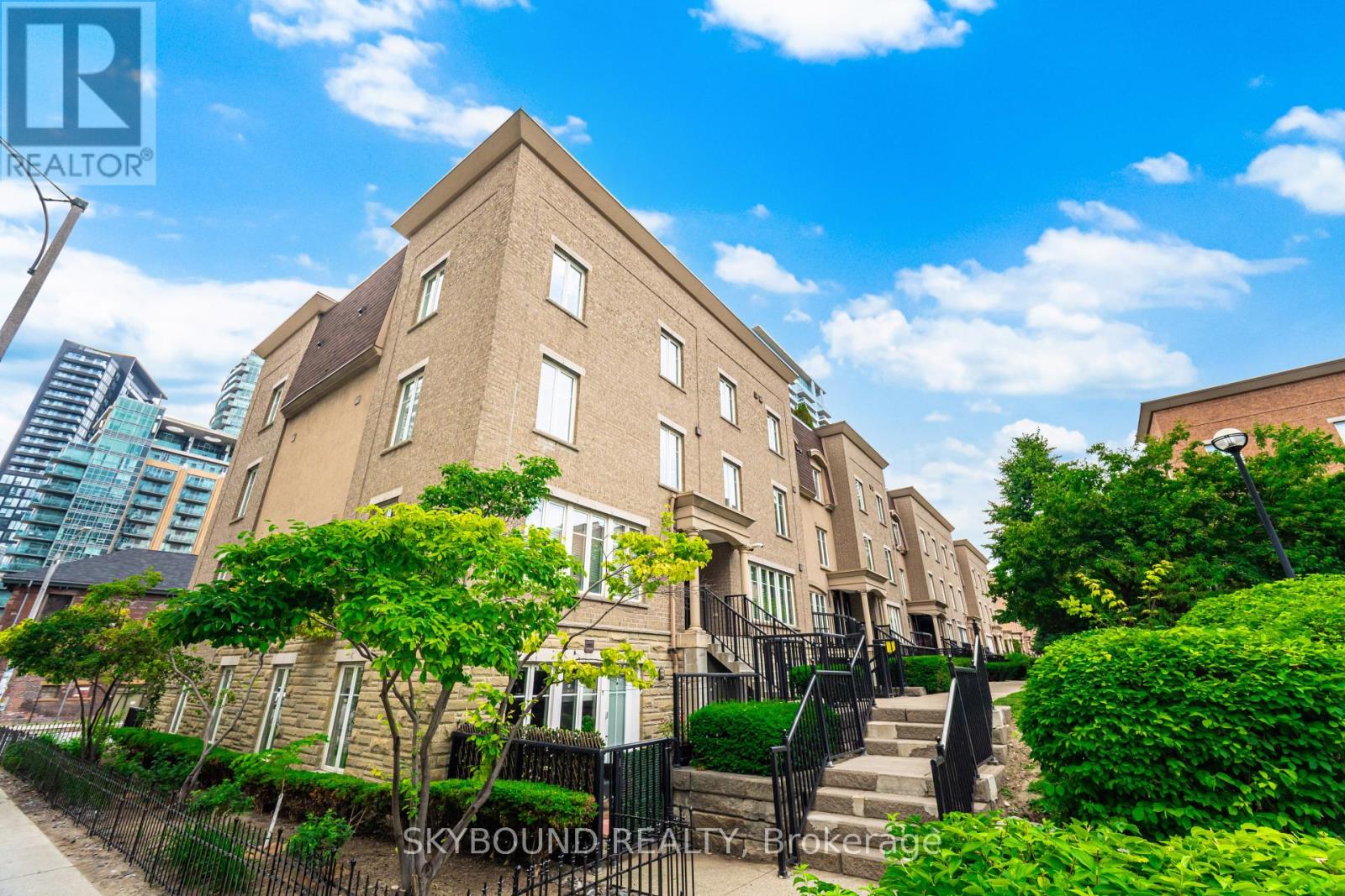 Th1223 - 21 Pirandello Street, Toronto, Ontario  M6K 3P4 - Photo 22 - C12356109