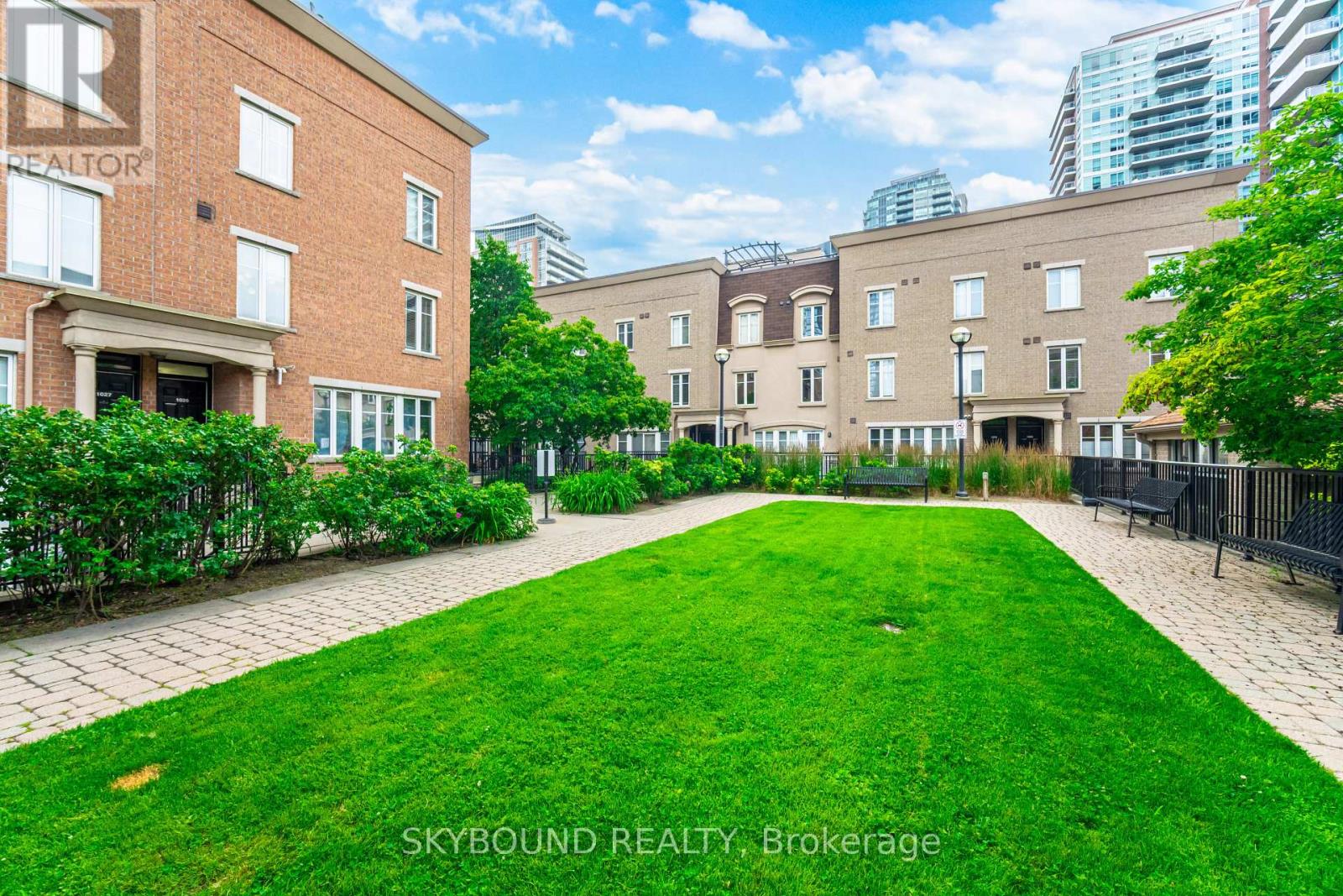 Th1223 - 21 Pirandello Street, Toronto, Ontario  M6K 3P4 - Photo 24 - C12356109
