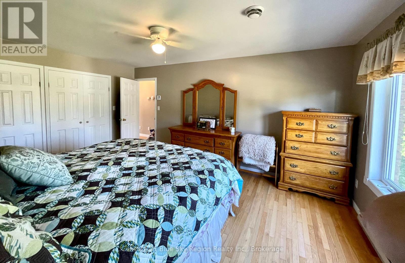 494 Salter Street, West Nipissing, Ontario  P2B 2T4 - Photo 14 - X12354412