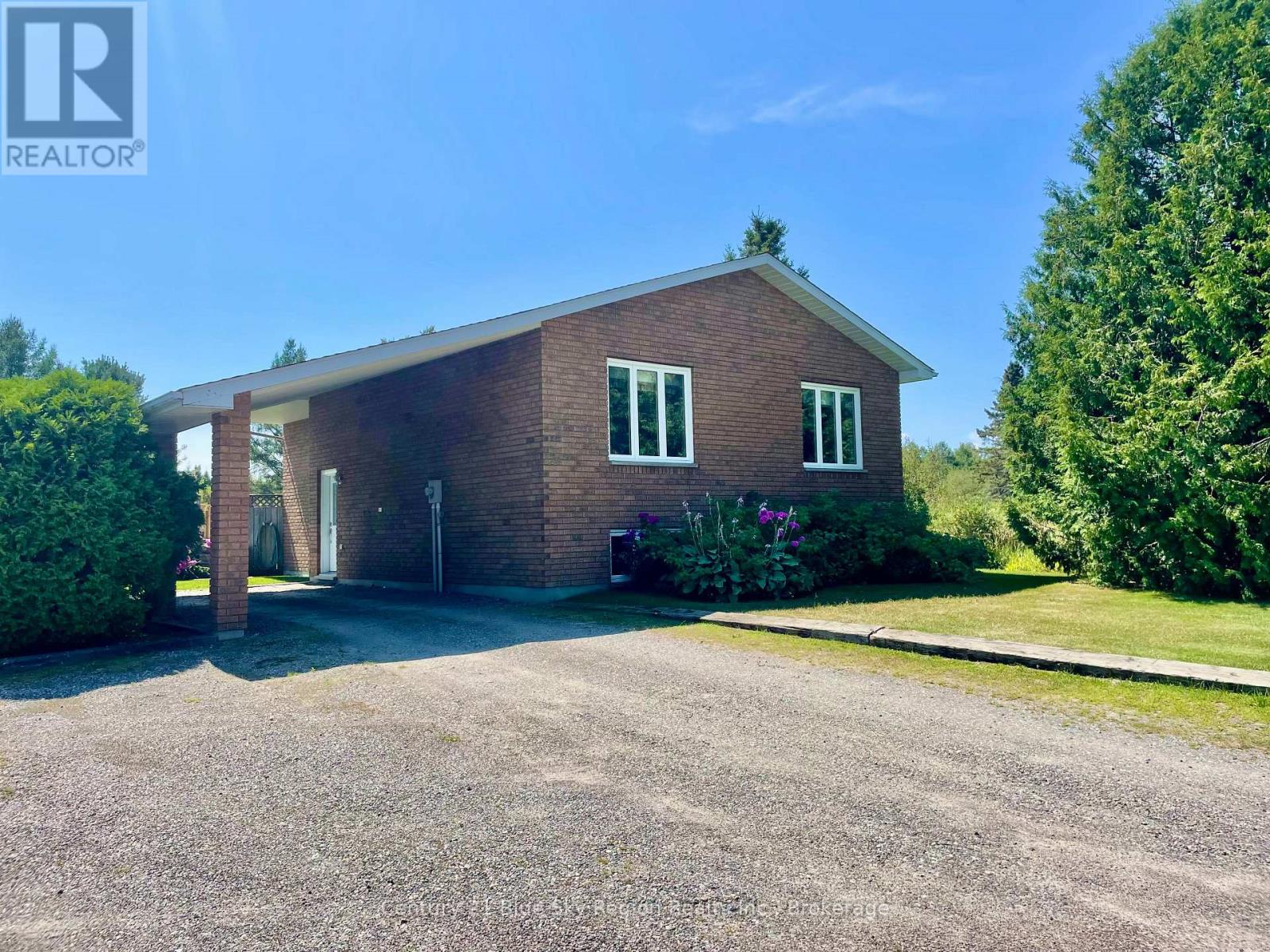 494 Salter Street, West Nipissing, Ontario  P2B 2T4 - Photo 37 - X12354412