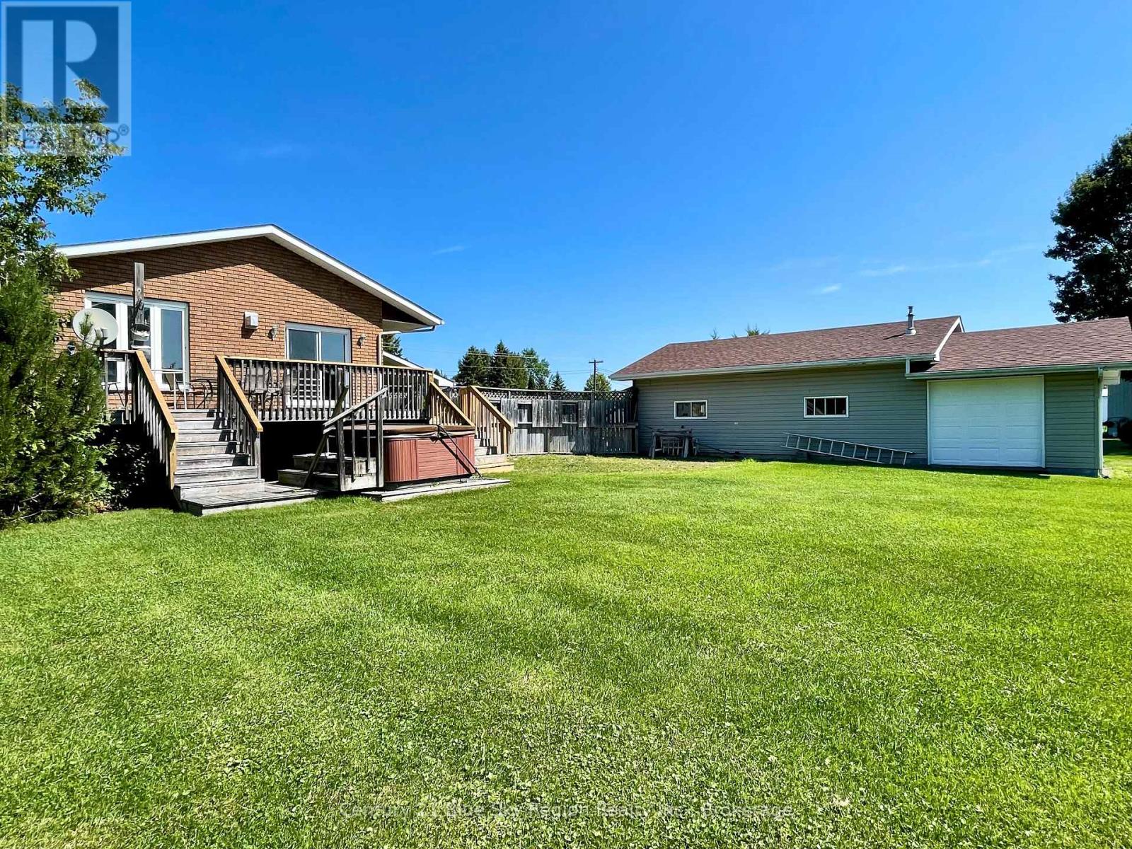 494 Salter Street, West Nipissing, Ontario  P2B 2T4 - Photo 32 - X12354412