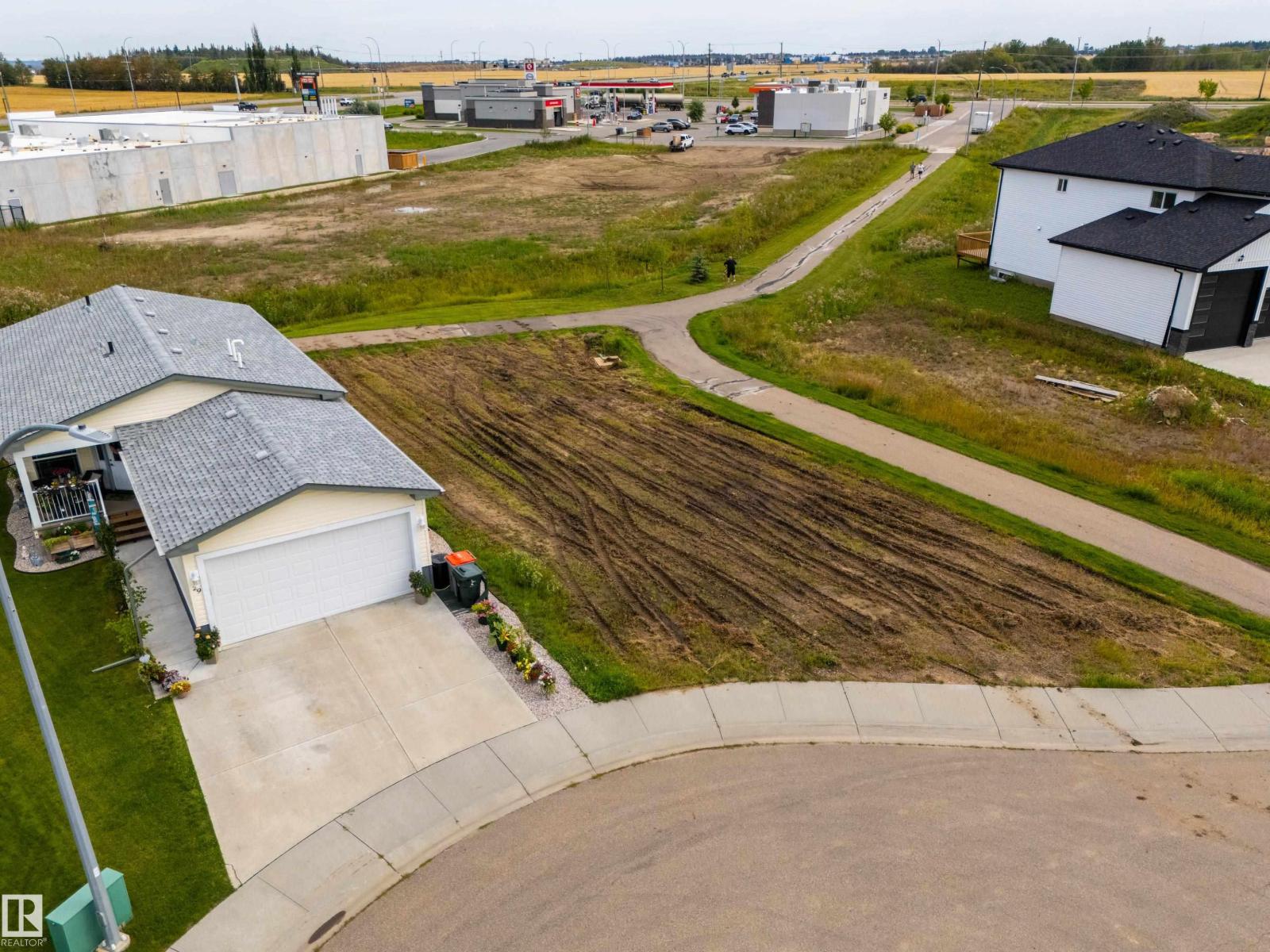 30 Sun Meadows Cl, Stony Plain, Alberta  T7Z 0K1 - Photo 3 - E4453927