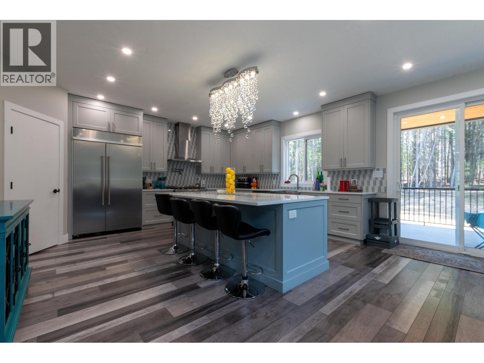 10044 Park Meadows Drive, Prince George, British Columbia  V2N 0H7 - Photo 8 - R3036113