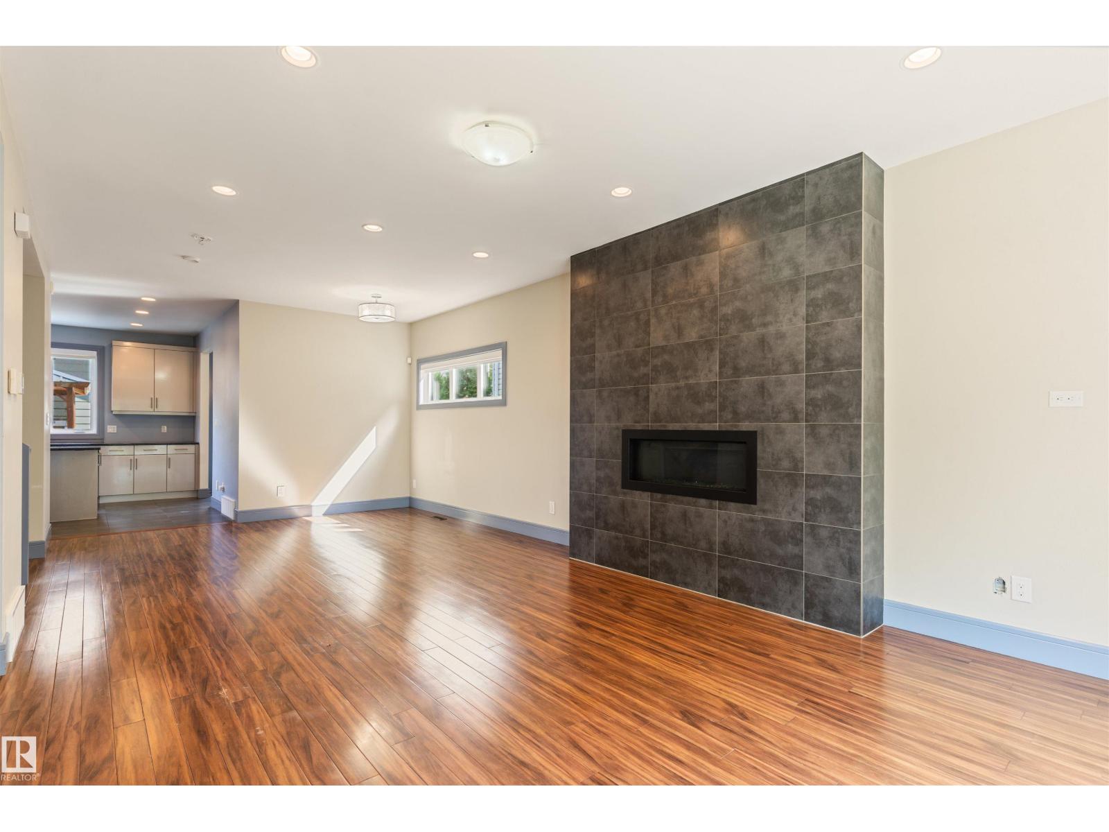 Property at 9533 101 Street NW image 1