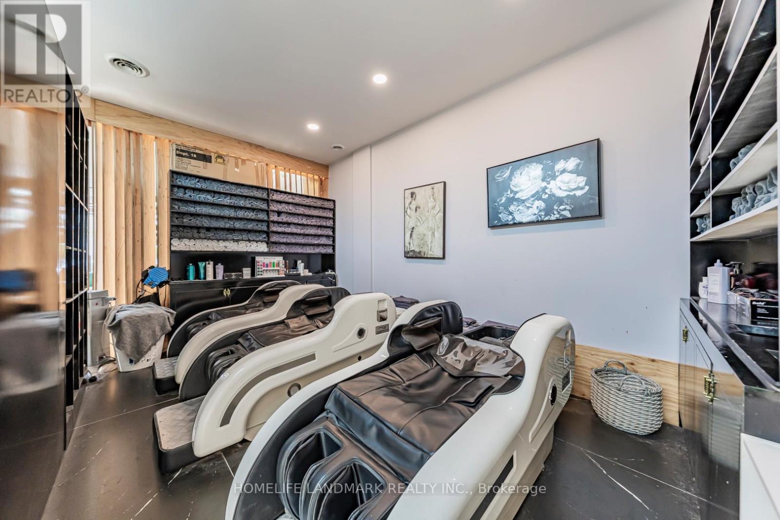 Unit 3 - 4361 Highway 7 Highway E, Markham, Ontario  L3R 1M1 - Photo 6 - N12356201