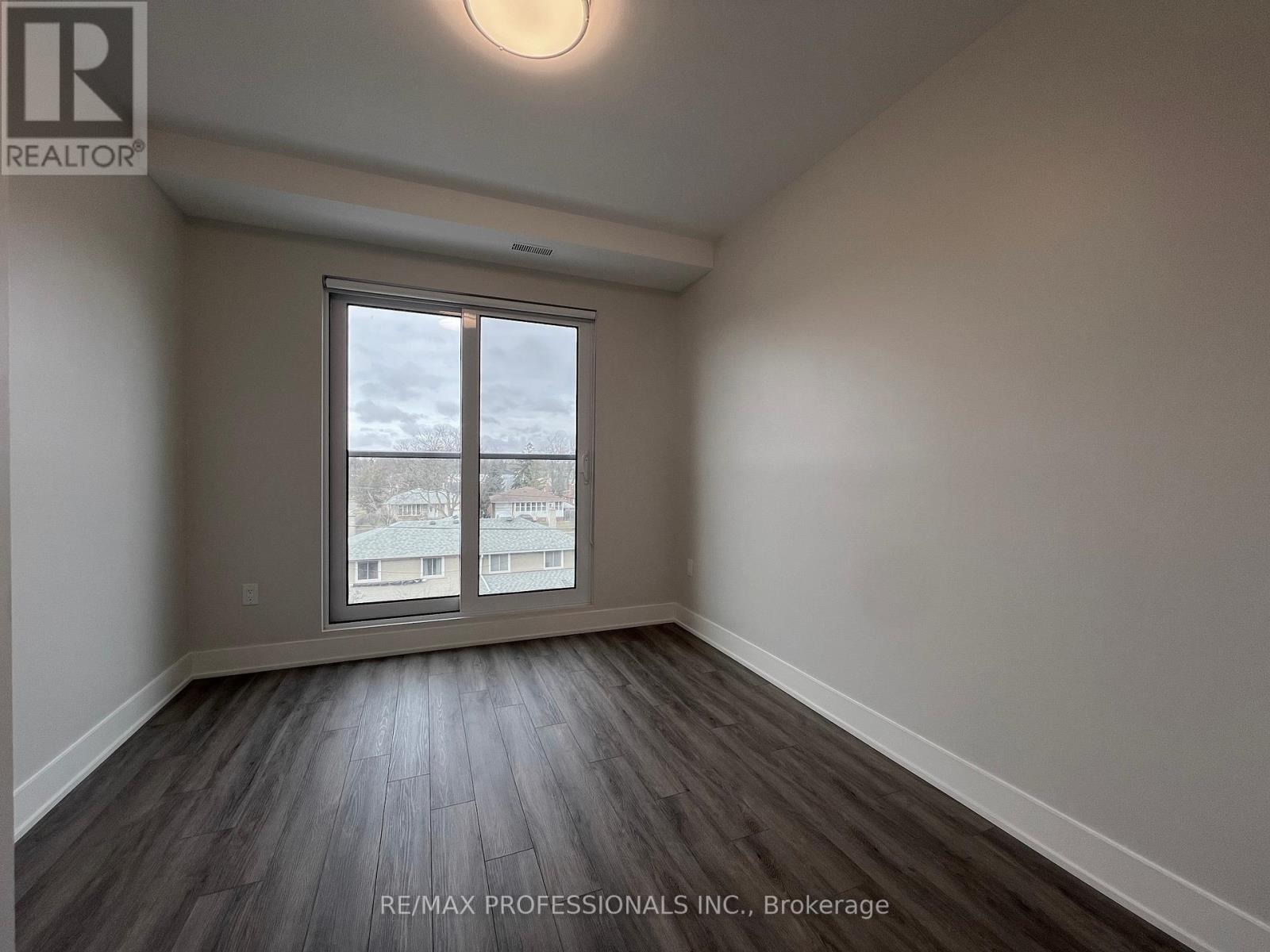 109 - 62 Dixfield Drive, Toronto, Ontario  M9C 3W1 - Photo 16 - W12356203