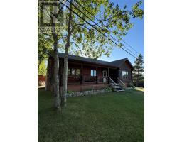 35 Burdens Road, Eastport, Newfoundland & Labrador