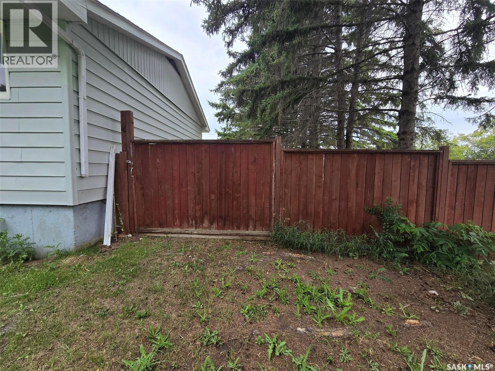 919 Southesk Street, Whitewood, Saskatchewan  S0G 5C0 - Photo 32 - SK016238