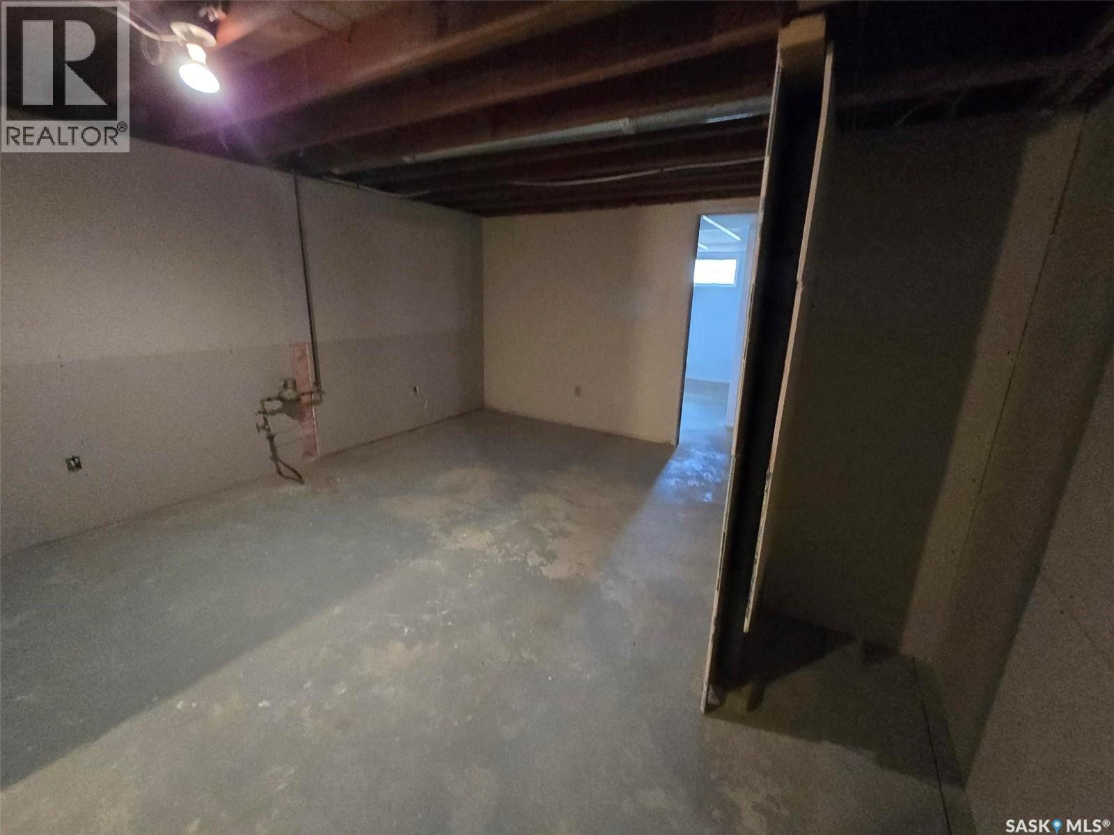 919 Southesk Street, Whitewood, Saskatchewan  S0G 5C0 - Photo 37 - SK016238