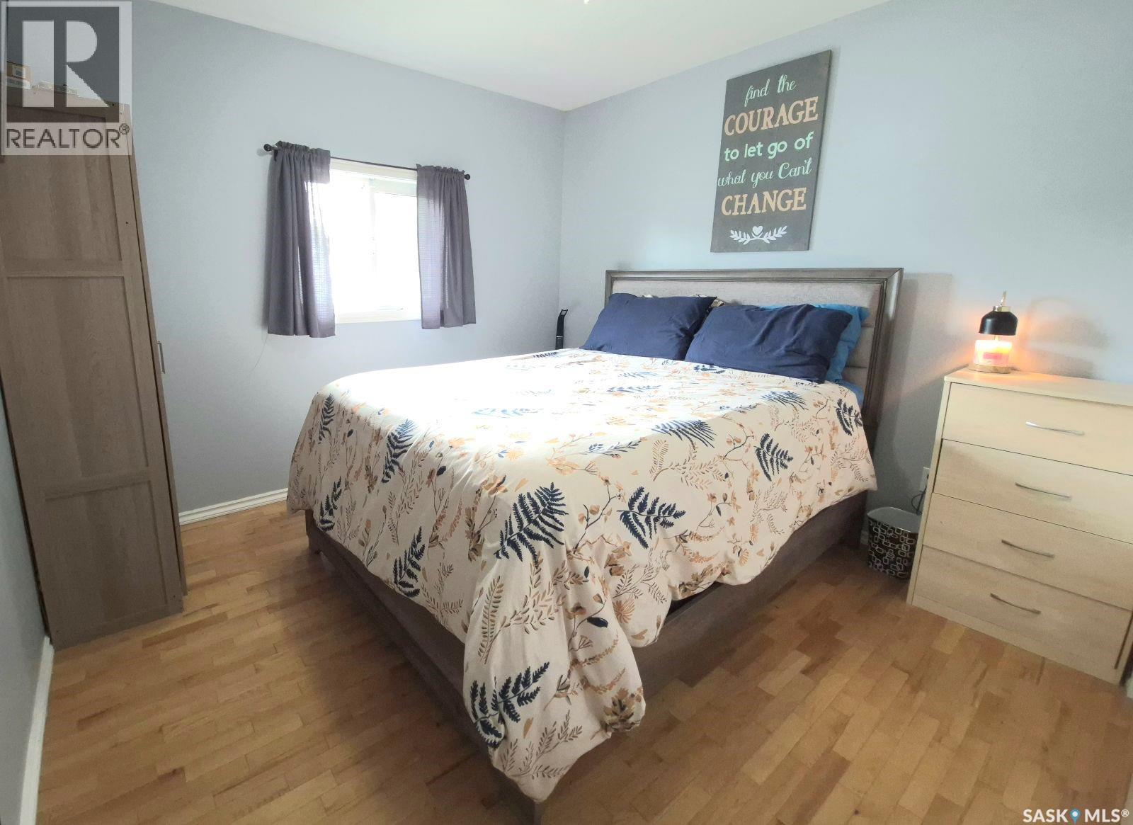 718 6th Street E, Prince Albert, Saskatchewan  S6V 0M8 - Photo 13 - SK016251