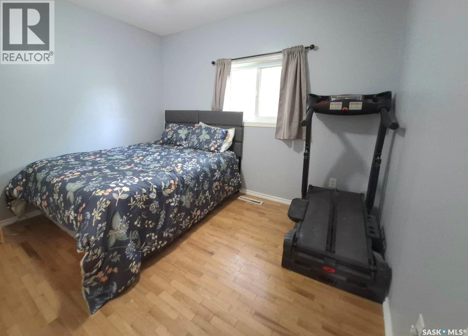718 6th Street E, Prince Albert, Saskatchewan  S6V 0M8 - Photo 15 - SK016251