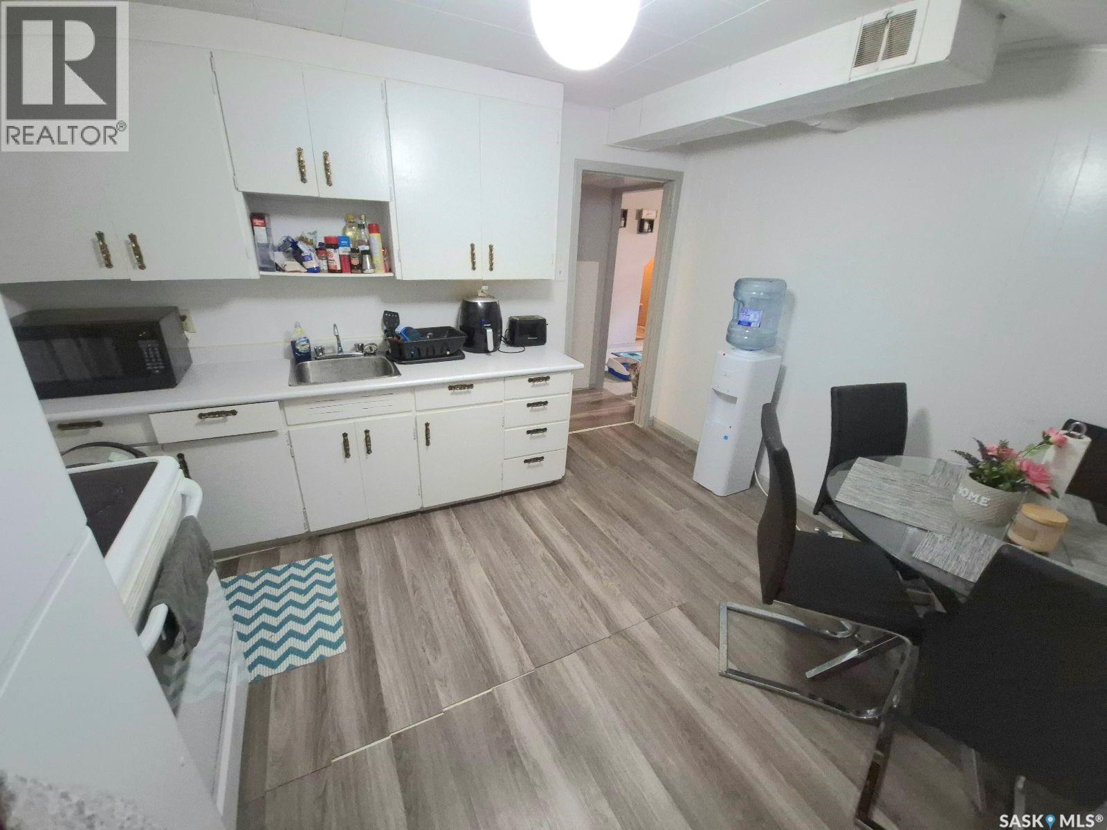 718 6th Street E, Prince Albert, Saskatchewan  S6V 0M8 - Photo 19 - SK016251