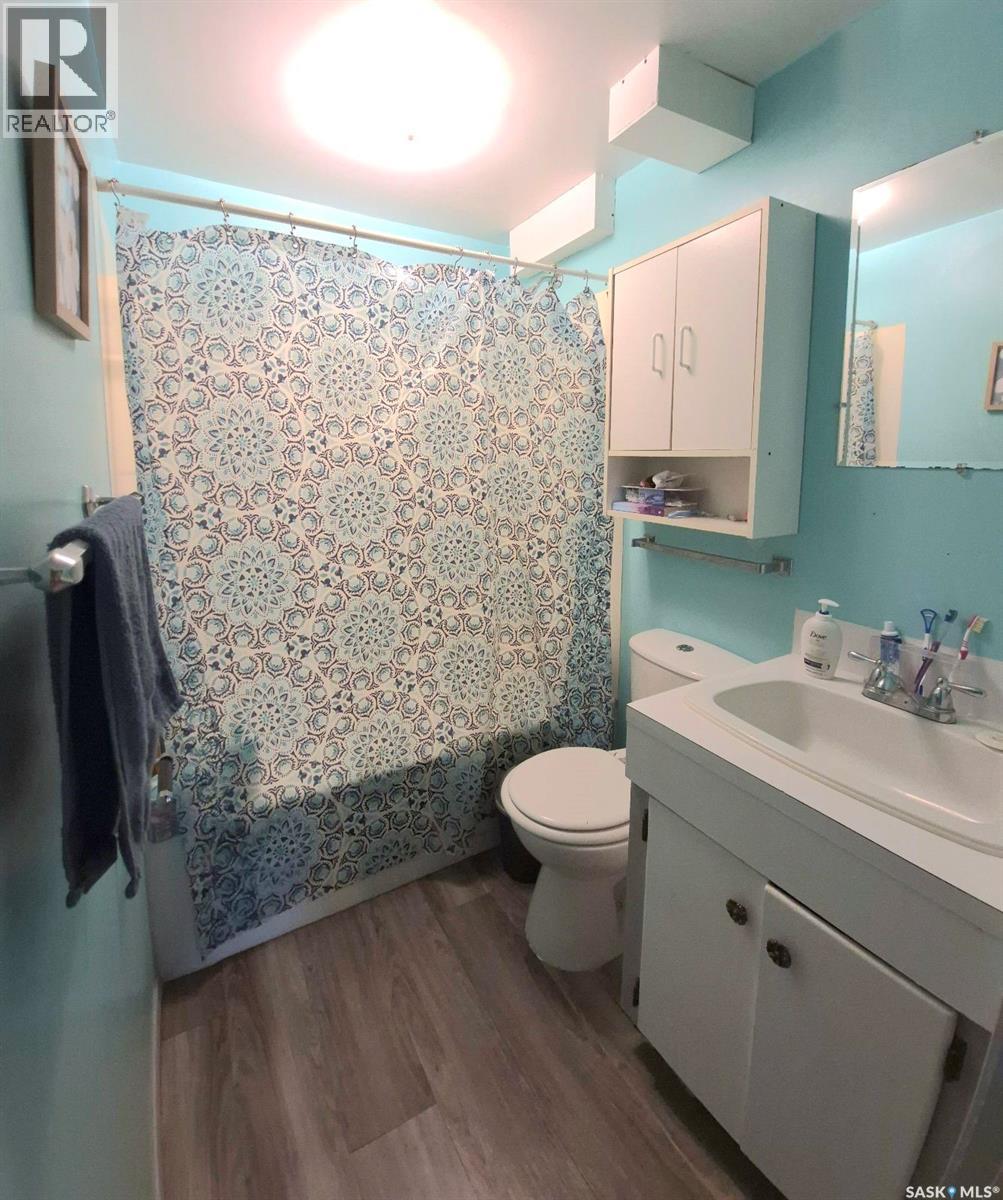 718 6th Street E, Prince Albert, Saskatchewan  S6V 0M8 - Photo 21 - SK016251