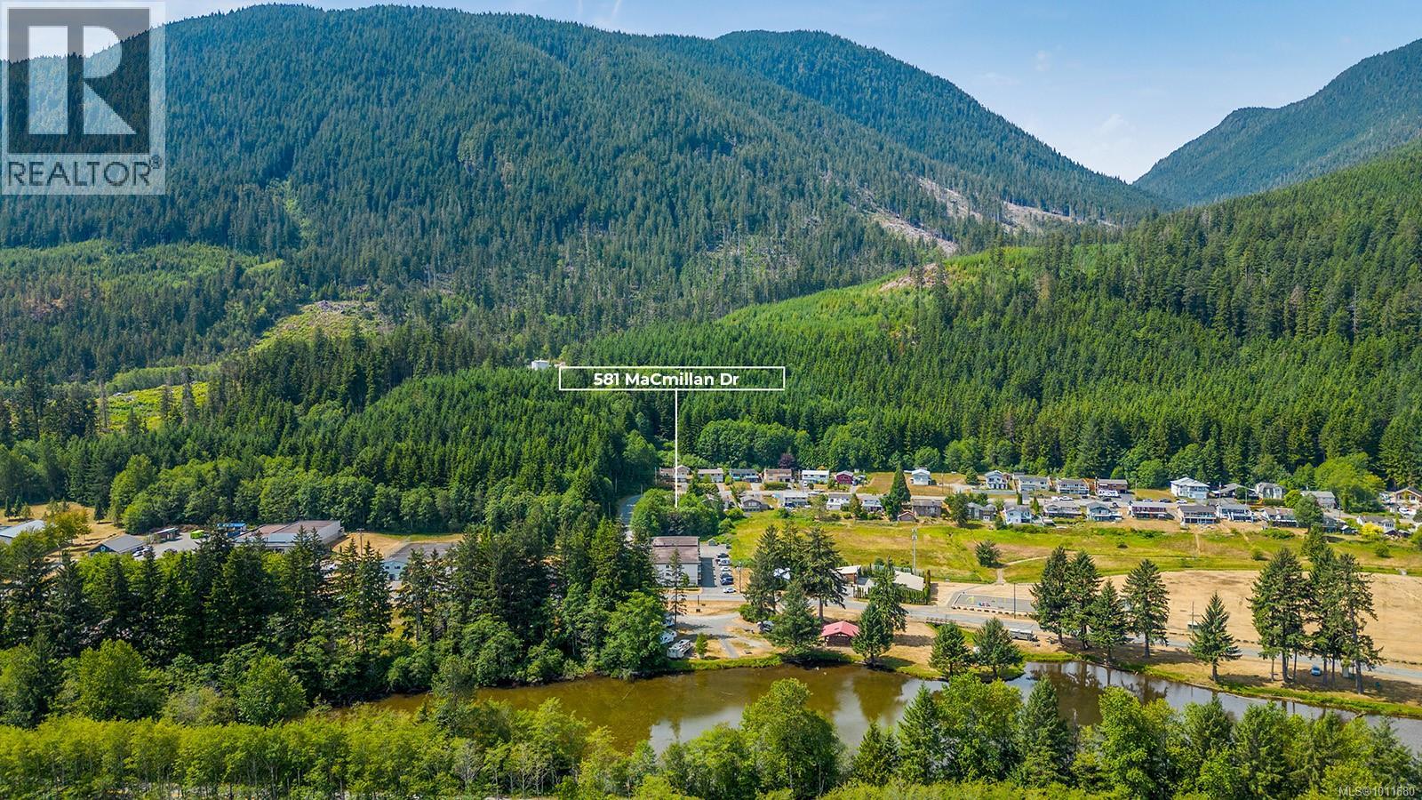 581 Macmillan Dr, Sayward, British Columbia  V0P 1R0 - Photo 13 - 1011680