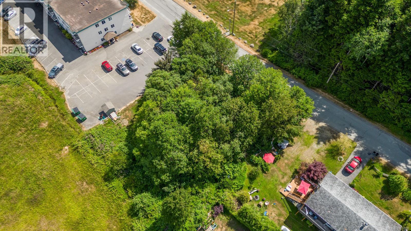 581 Macmillan Dr, Sayward, British Columbia  V0P 1R0 - Photo 7 - 1011680