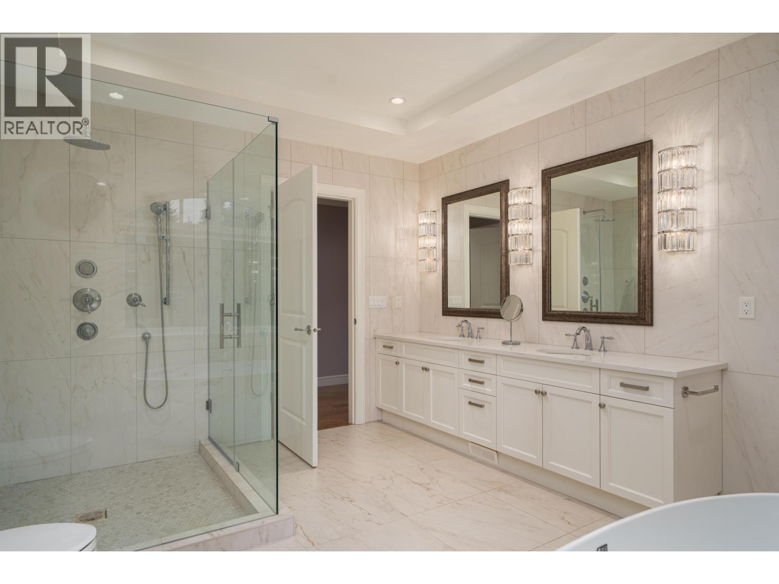 920 3rd Street, West Vancouver, British Columbia  V7T 2J3 - Photo 17 - R3039208
