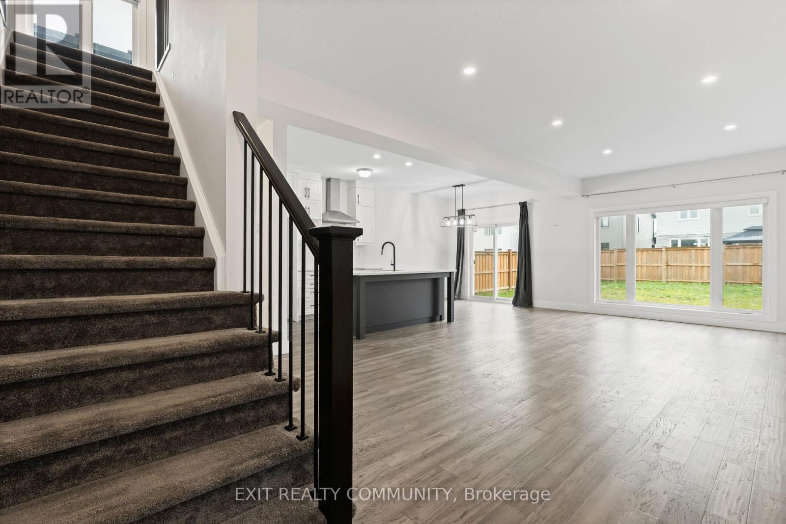 1543 Bob Schram Way, London North, Ontario  N6G 2V8 - Photo 4 - X12352146