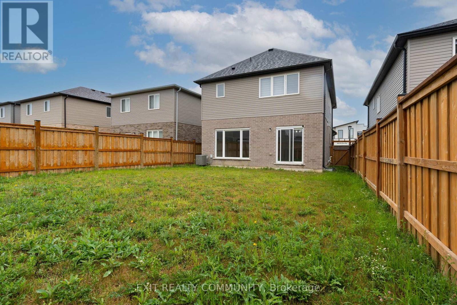 1543 Bob Schram Way, London North, Ontario  N6G 2V8 - Photo 9 - X12352146