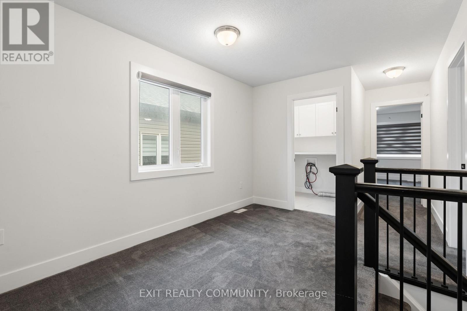 1543 Bob Schram Way, London North, Ontario  N6G 2V8 - Photo 7 - X12352146